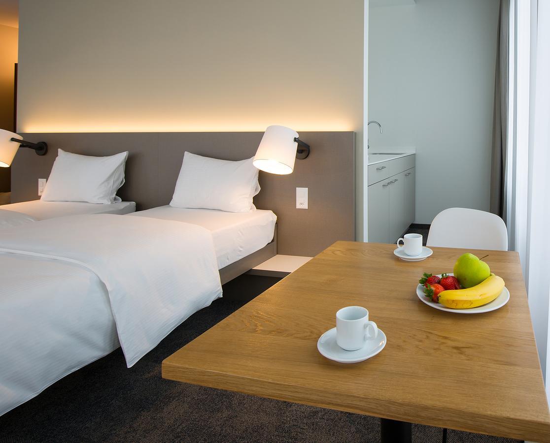 B_Smart Motel Ландкварт Екстер'єр фото
